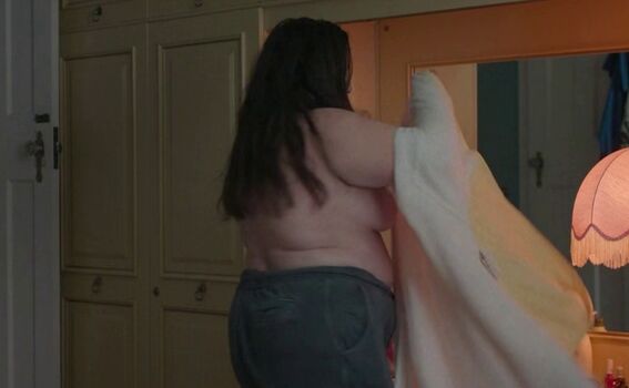 Full leaked Lena dunham private photo