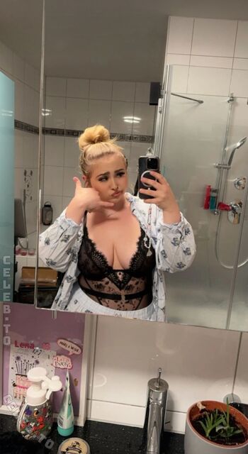 Full leaked Lena kra private photo