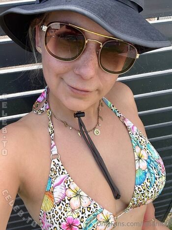 Full leaked Lena nitro  page private photo