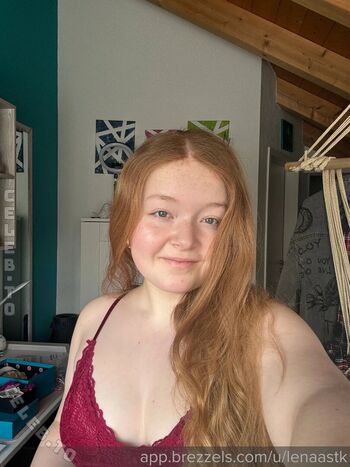 Full leaked Lenaa stk  page private photo