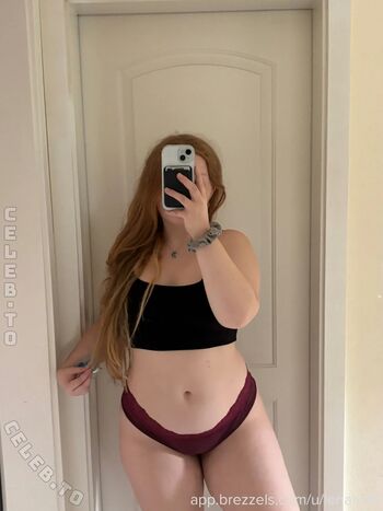 Full leaked Lenaastk page private photo