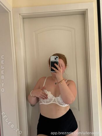 Full leaked Lenaastk page private photo