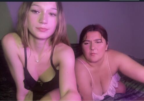 Full leaked Lenablooms private photo