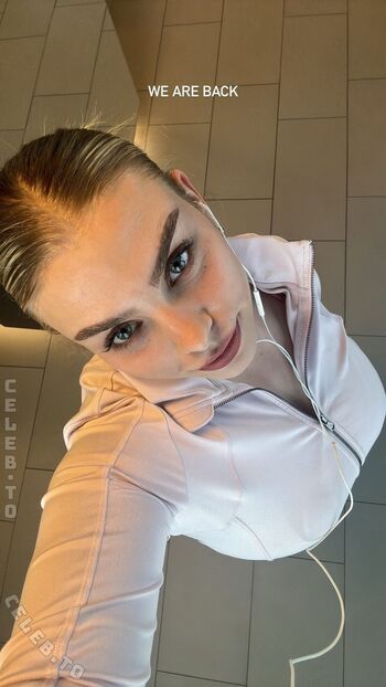Full leaked Lenadenisee private photo