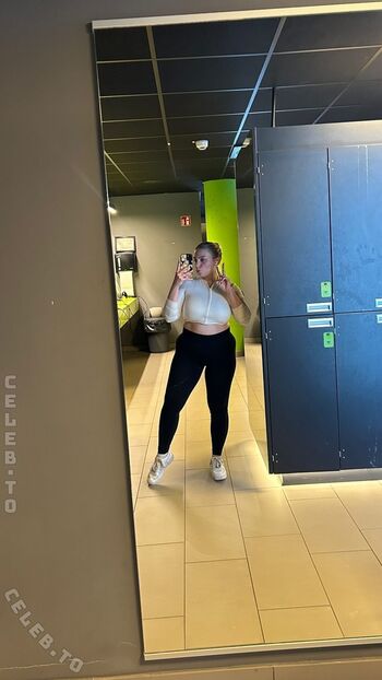Full leaked Lenadenisee private photo