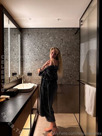 Full leaked Lenaisabellex  page private photo