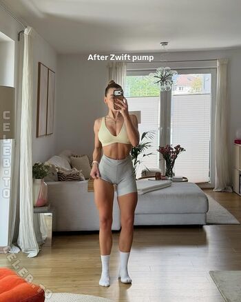 Full leaked Lenaknk private photo