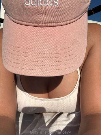 Full leaked Lenceyy private photo