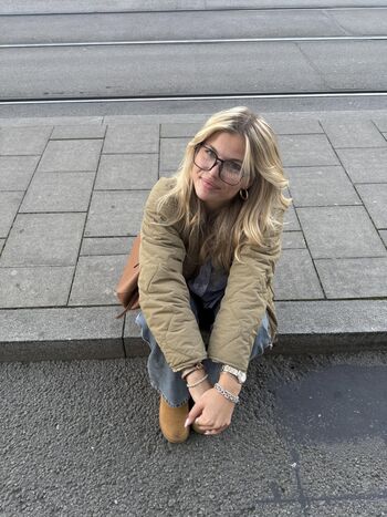 Full leaked Leni pie private photo