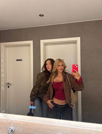 Full leaked Leni zkm private photo