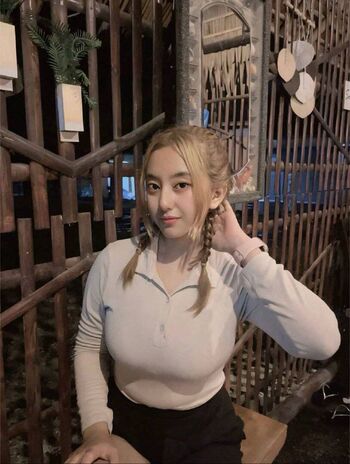 Full leaked Leona khanza private photo
