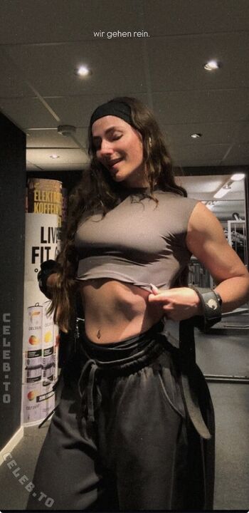 Full leaked Leonie kommoss private photo
