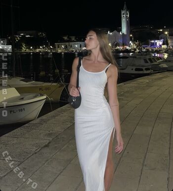 Full leaked Leonie treiber private photo