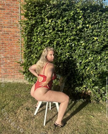 Full leaked Leonieblondiii private photo