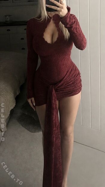 Full leaked Leoniesia private photo