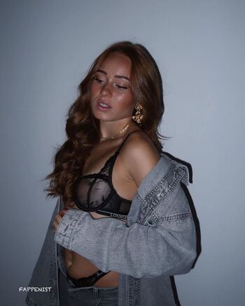 Full leaked Leoobaly private photo