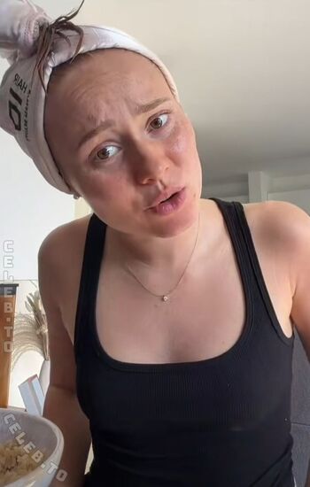 Full leaked Leoobalys private photo