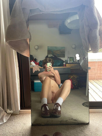 Full leaked Lepetit lapin private photo