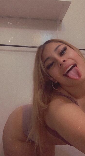 Full leaked Lesly hernandez private photo