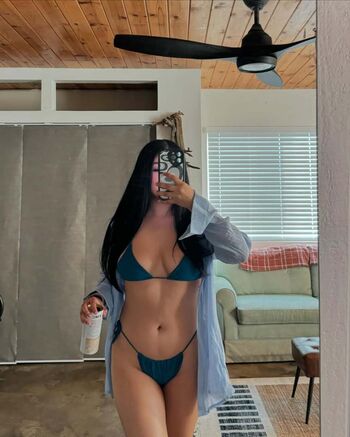 leslyahdz