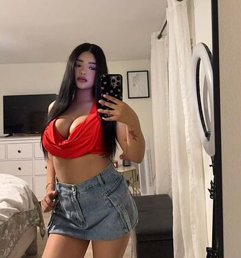 Full leaked Leslyahdz private photo