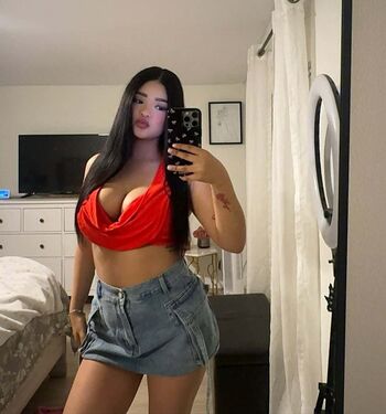Full leaked Leslyahdz private photo