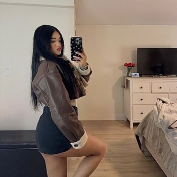 Full leaked Leslyahdz private photo