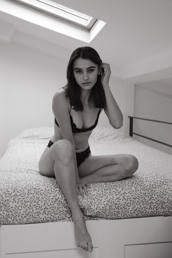 Full leaked Lespetitsregards private photo