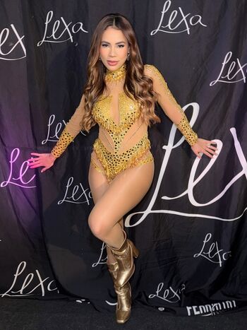 Full leaked Sandyleinof / private photo