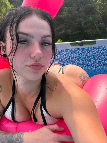 Full leaked Lexi bolt private photo