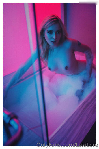 Full leaked Lexi lore private photo