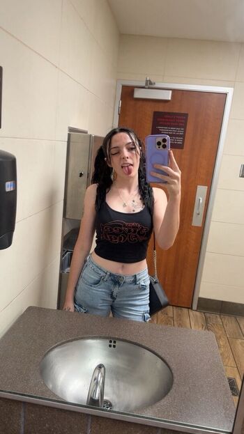 Full leaked Lexi private photo