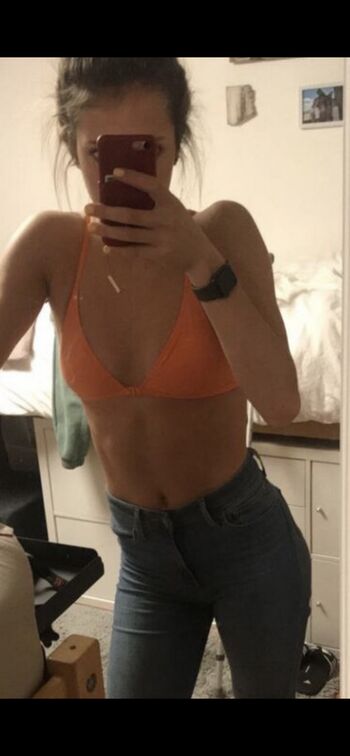 Full leaked Lexie hull private photo