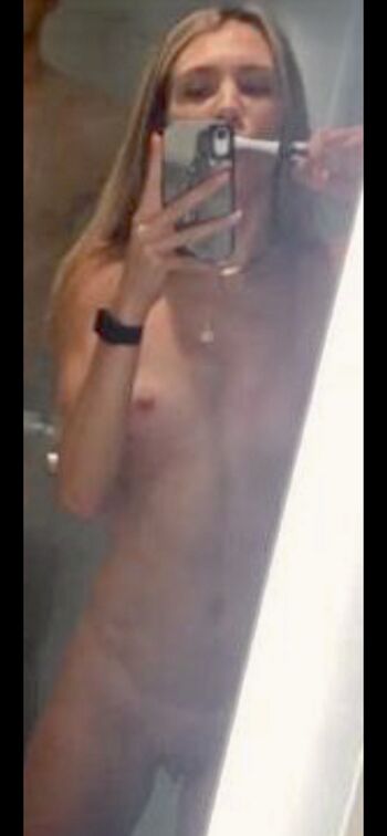 Full leaked Lexie hull private photo