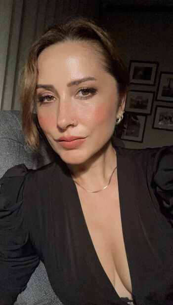 Full leaked Leyla aslan private photo