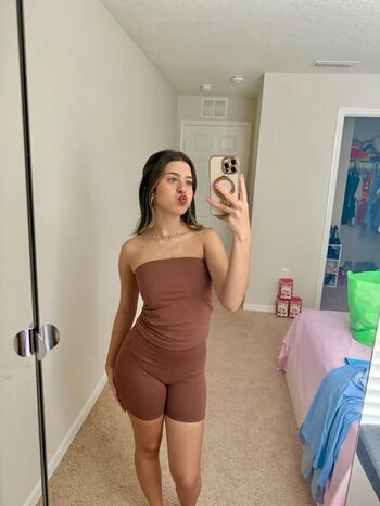 Full leaked Leyla star private photo