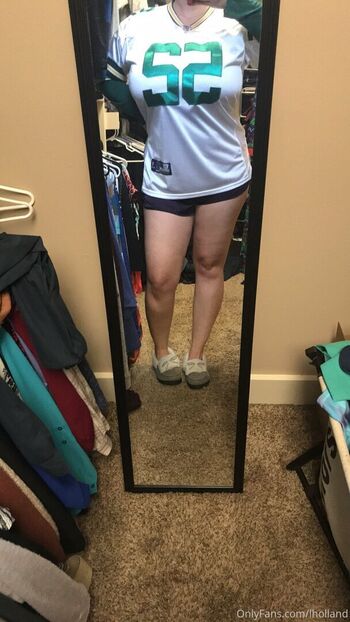 Full leaked Lholland private photo