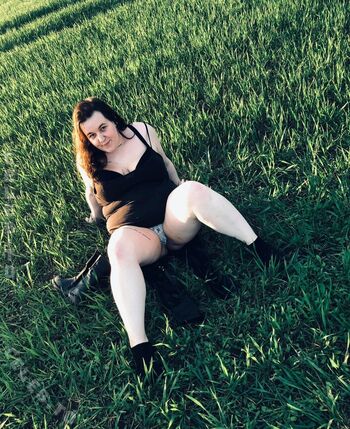 Full leaked Lia bloom private photo