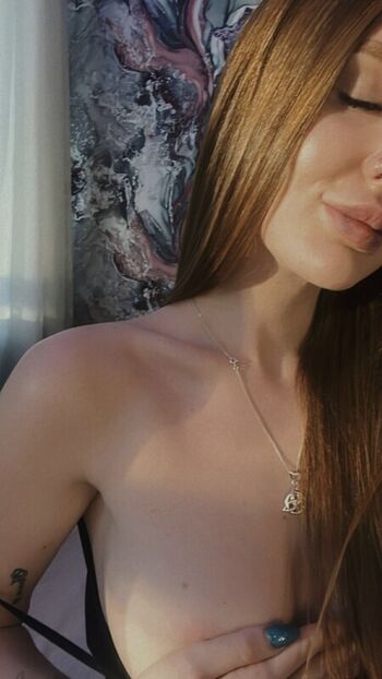 Liana_Fox