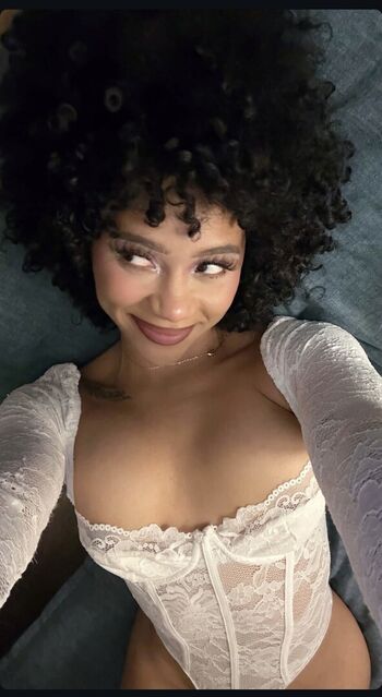 Full leaked Lianavaa private photo