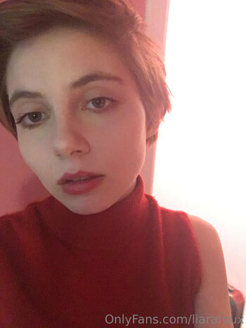 Full leaked Liara roux private photo