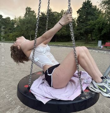 Full leaked Lienne aig private photo