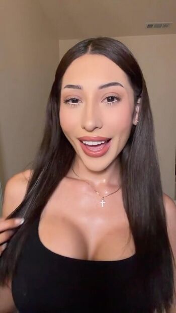 Full leaked Lifebeingdest private photo