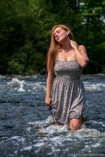 Full leaked Light on me vip private photo