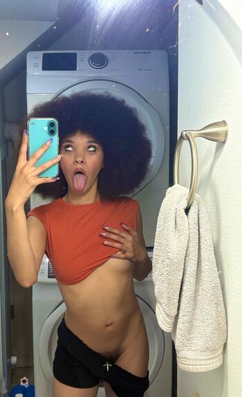 Full leaked Lightskin  page private photo