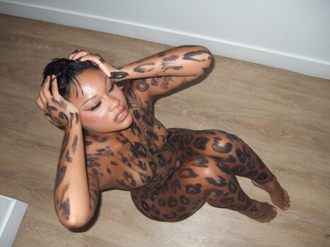 Full leaked Lightskin  page private photo