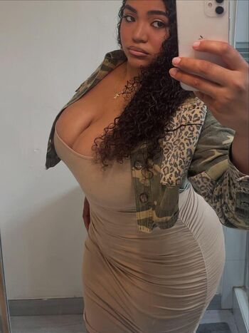 Full leaked Lightskin private photo