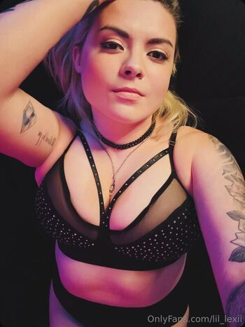 Full leaked Lil lexii page private photo