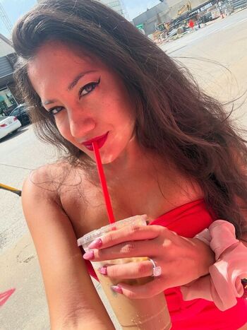 Full leaked Lila hart private photo