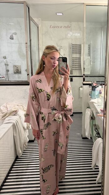 Full leaked Lila moss private photo